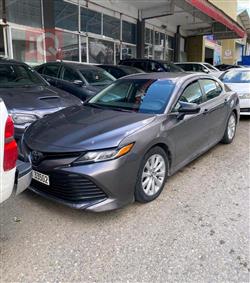 تۆیۆتا کامری